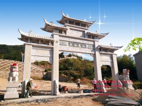 石牌坊雕刻是古典建筑與現(xiàn)代建筑的結(jié)合